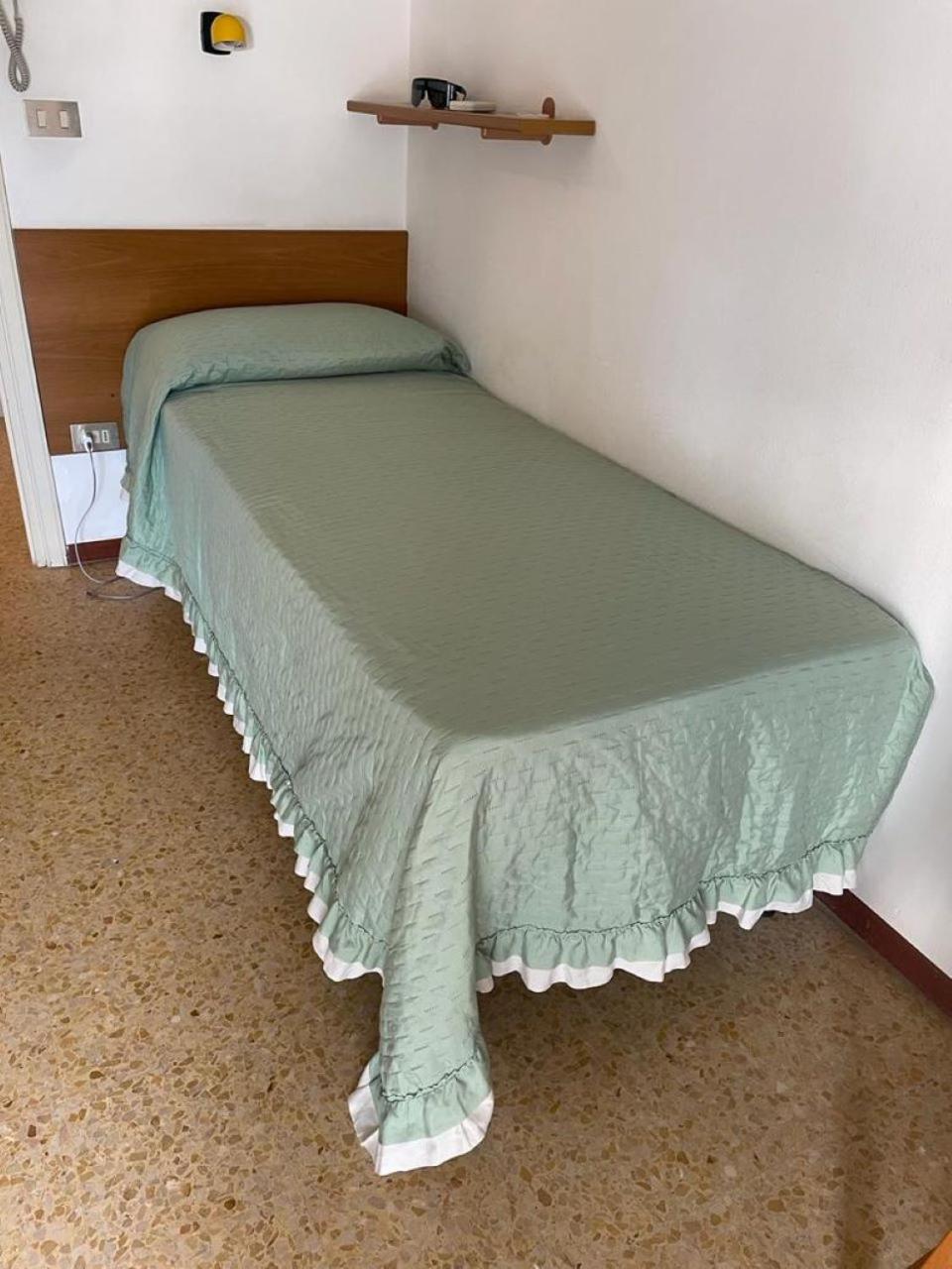 Stiefel Hotel 3*
